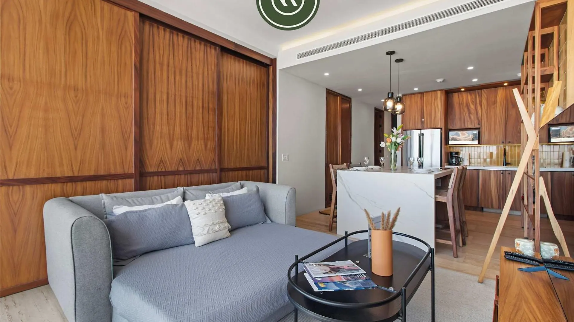 Luxury Oceanview Condo - Rooftop Pool - Downtown بويرتو فالارتا