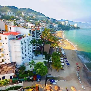 3* Hotel Emperador Vallarta Beachfront And